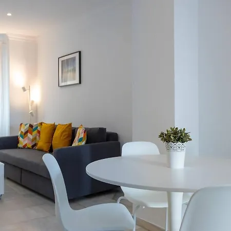Hotel Cantaros 3*